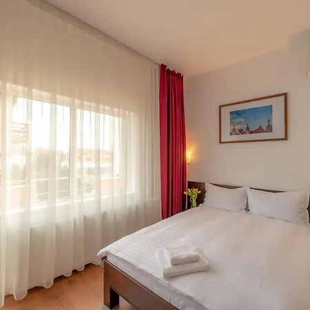 Pension Cluj Konukevi Kaloşvar