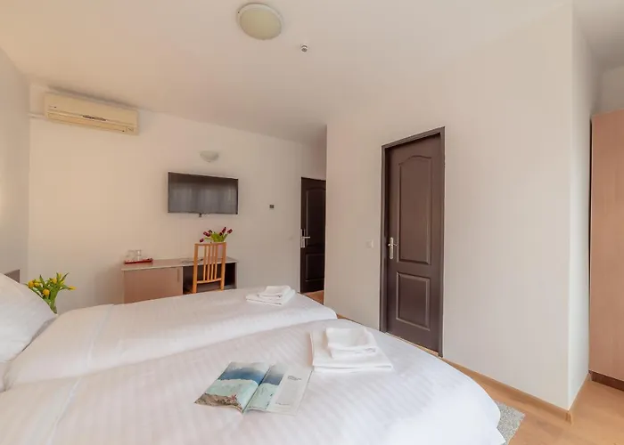 Pensión Pension Cluj 3*