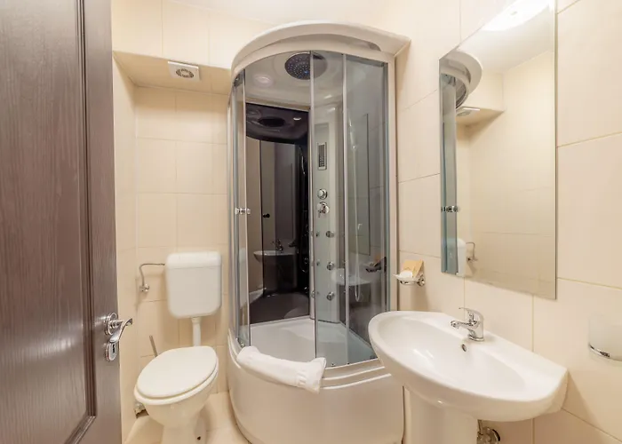 Pensión Pension Cluj 3*